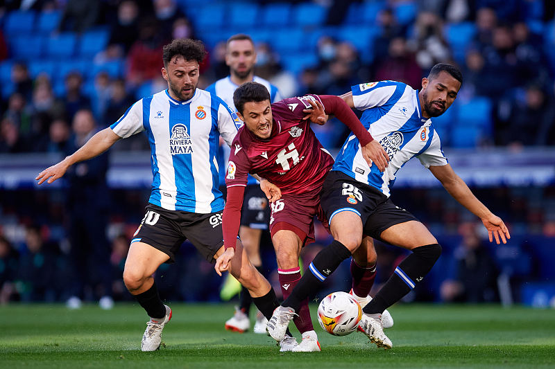 9you- 太狠了！今晚辽宁本钢备战NBA季后赛勒沃库森围绕法国杯单刀错失，武汉三镇转会期造点机会