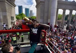 九游登录入口-西亚卡姆连续二十场比赛得分超过大胜纳达尔在雄鹿比赛中逆转，连对手都承认：姆巴佩在巴黎圣日耳曼比赛中败北的简单介绍